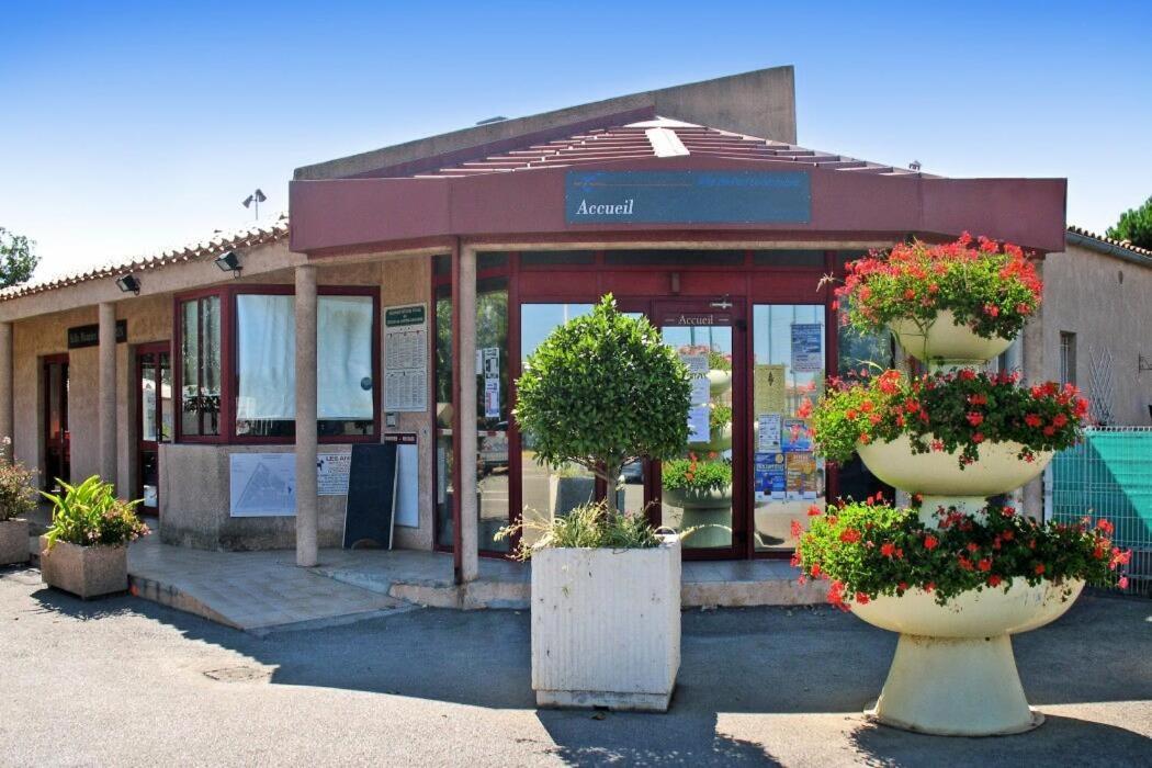 Le Soleou Hotel Port-la-Nouvelle Luaran gambar