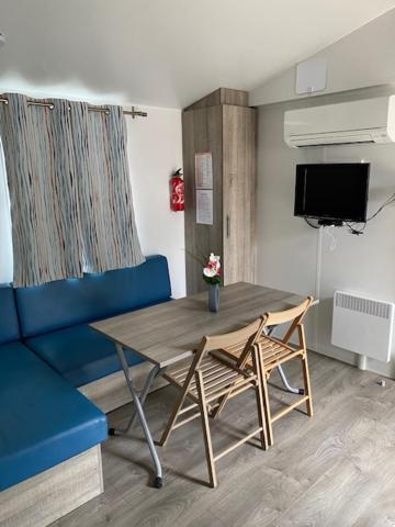 Le Soleou Hotel Port-la-Nouvelle Luaran gambar